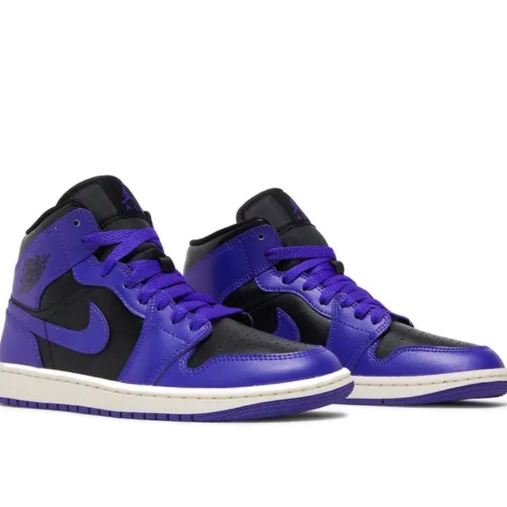 Wmns Air Jordan 1 Mid 'Dark Concord' size 9